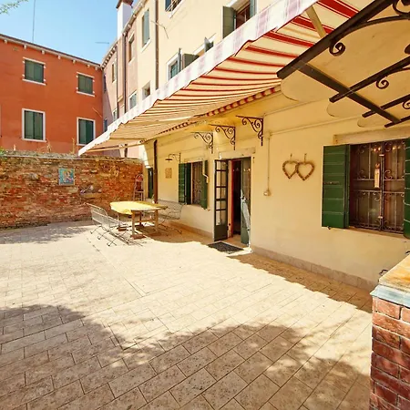 Dolcevita N 522 Apartment *